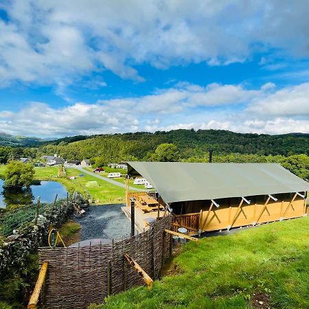 Mountain View Safari Tent With Hot Tub In The Heart Of Snowdonia Dolgellau Exteriör bild