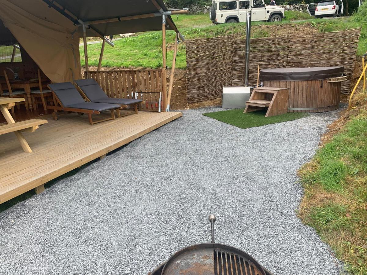Mountain View Safari Tent With Hot Tub In The Heart Of Snowdonia Dolgellau Exteriör bild